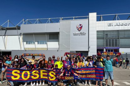 Penyes del Barça com les de Soses i Borges, ahir abans del partit.