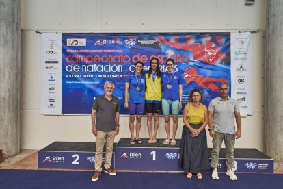 Els quatre nadadors de l’INEF que participen en l’estatal. - RFEN