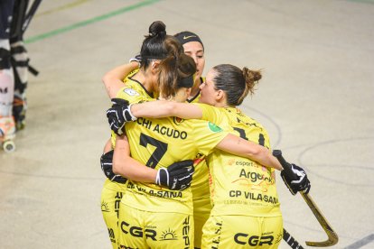 Les jugadores del Vila-sana celebren un gol en una imatge d'arxiu