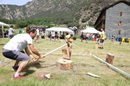 La tercera edició de les Olimpíades Pallareses es va celebrar a Ainet, a Vall de Cardós. - EDGAR ALDANA