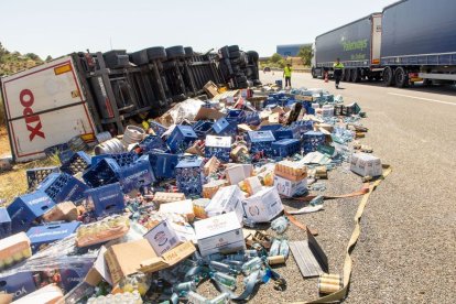Accidents a l’AP-2 provoquen retencions a l’Albi i Albatàrrec - JORDI ECHEVARRIA