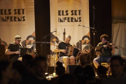 Una de les actuacions al festival l’any passat. - ASSOCIACIÓ ELS SET INFERNS