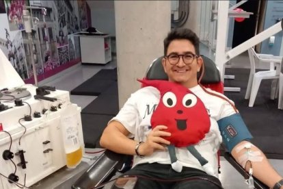Donar vida a pesar de la calor - C. R.