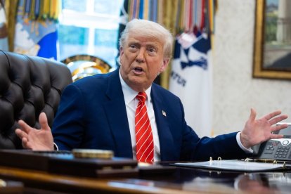 El president dels EUA, Donald Trump, al seu despatx a la Casa Blanca a Washington. - EUROPA PRESS