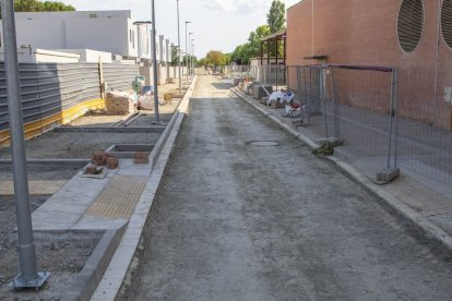 Urbanització del carrer Baldomer Gili i Roig, a Ciutat Jardí. - GERARD HOYAS