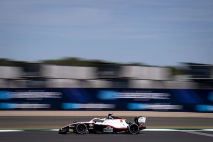 Mari Boya, rodant ahir al traçat anglès de Silverstone. - CAMPOS RACING