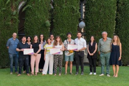 Els guardonats, amb integrants del jurat. - UDL