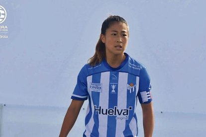 La centrecampista Honoka Yonei, durant un partit amb l’Sporting de Huelva. - SPORTING DE HUELVA