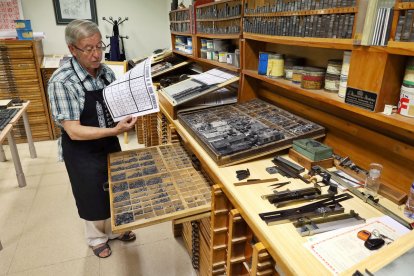 eines. Punxons de ferro amb capçals metàl·lics variats per a la posterior estampació. - I.G.C