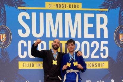 El mestre Yones Orfi i el seu alumne Sergio Colias van ser campions.