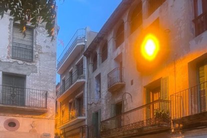 Els carrers de Camarasa, plens de públic ahir a la nit. - AJUNTAMENT DE CAMARASA