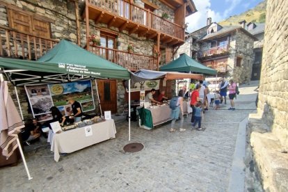 Diverses parades, ahir al centre de Taüll. - P. V.