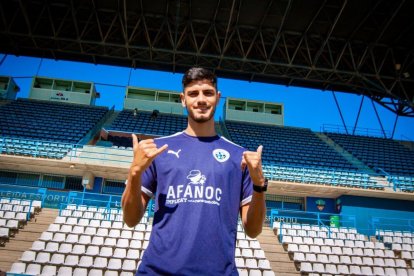 Álvaro Santana, el nou reforç de l’Atlètic Lleida. - ATLÈTIC LLEIDA
