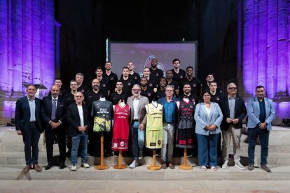Els tres colors que l’Hiopos lluirà aquesta temporada. - JORDI ECHEVARRIA