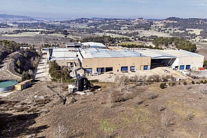 Akiolis Ibérica opera a les instal·lacions de les antigues Pet Food i Promed 202 a Ribera d’Ondara.
