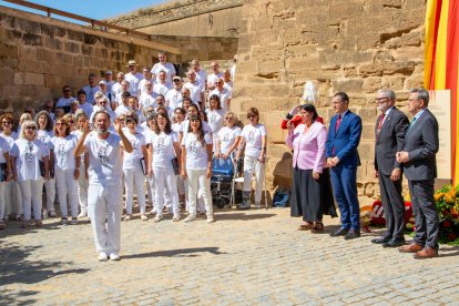 Unes 300 persones celebren la Diada a la Seu Vella de Lleida