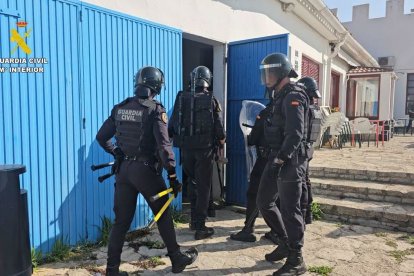 Imatge d’una de les actuacions de la Guàrdia Civil a la campanya de la fruita al Baix Cinca.