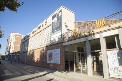La voluntat de l’equip de govern és que es pugui mantenir l’oferta cultural del teatre. - C. MARSIÑACH