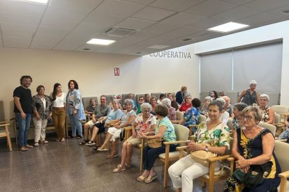 Els usuaris del Centre de Serveis van participar en la presentació del catàleg d’activitats. - ACUDAM