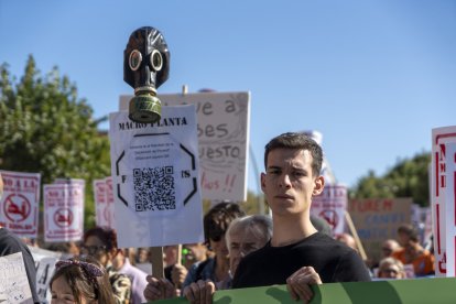 Clam social a Lleida contra l’avenç dels macroprojectes energètics