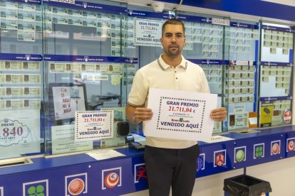 L’administració número 13, ubicada al carrer Baró de Maials i regentada per Adrià Rogé, va vendre un dècim.