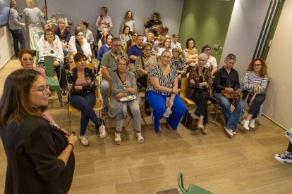 La jornada Nos lo tomamos a pecho sobre el cáncer de mama organizada por la Associació contra el Càncer de Lleida.