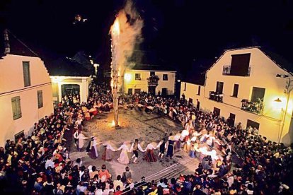 Era plaça deth Haro de Les ei er scenari des celebracions. - ARCHIU