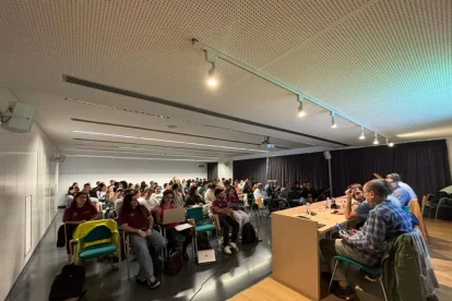 La junta extraordinària de la facultat de Medicina que es va celebrar dijous. - PAU PASCUAL PRAT