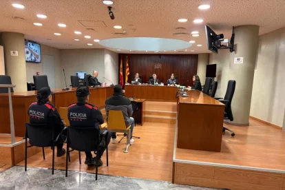 L’acusat, ahir al banc de l’Audiència de Lleida. - A. GUERRERO