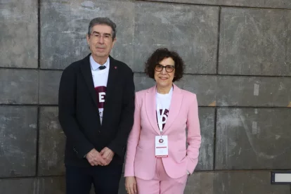 L’actual rector de la UdL, Jaume Puy, i la candidata a rellevar-lo, Maria Àngels Balsells. - SEGRE