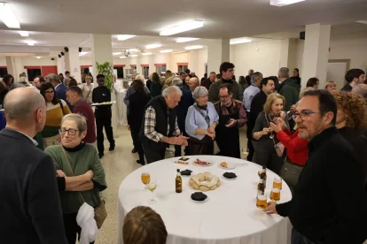 El còctel sopar d’ahir va reunir 180 comensals a les instal·lacions de l’Eschotur de la Caparrella. - AMADO FORROLLA