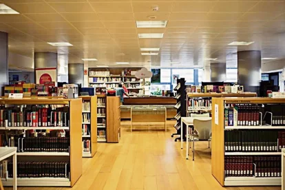 Er interior dera Bibliotèca Generau de Vielha.