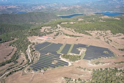 La central solar de la cooperativa Som Energia a Tiurana. - SOM ENERGIA
