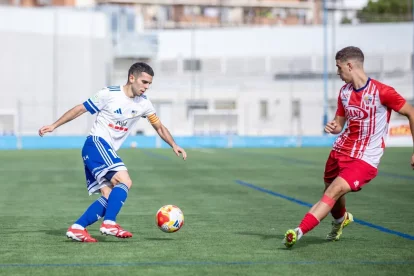 Guillem Porta, en una acció d’un partit amb el Mollerussa. - JOSEP M. RIBES