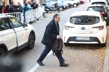 L’exministre socialista José Luis Ábalos arribant al Tribunal Suprem. - EDUARDO PARRA / EUROPA PRESS
