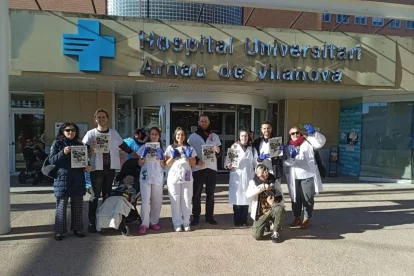 Aturada d’auxiliars d’infermeria per un millor sou i reconeixement - MARIA RIUS