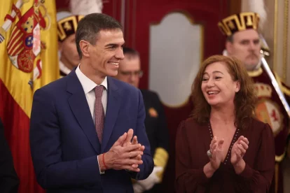 El president del Govern espanyol, Pedro Sánchez, i la presidenta del Congrés, Francina Armengol. - EDUARDO PARRA / EUROPA PRESS