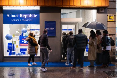 Estos productos cosméticos han generado colas de hasta dos horas.