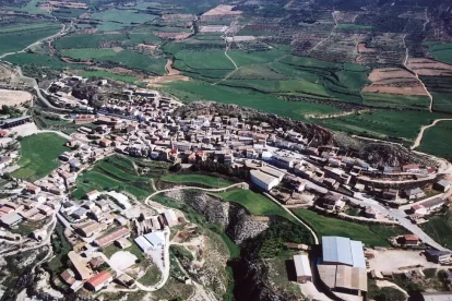 Els talls del subministrament elèctric són freqüents a la localitat.