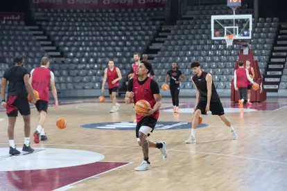 Xavier Castañeda s’ha entrenat des de dimecres amb l’equip. - AMADO FORROLLA