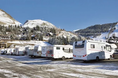 Era zòna d’autocaravanes en parcatge 1.500 de Baqueira. - EDGAR ALDANA