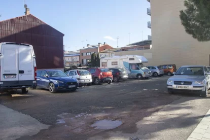 El solar de Tàrrega que el consistori va cedir a la Generalitat per construir aquests 25 pisos. - LAIA PEDRÓS