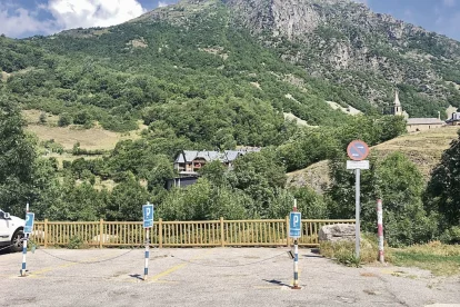 Eth solar abilitat coma parcatge a on ei previst eth bastiment des pisi de loguèr assequible. - AJUNTAMENT DE NAUT ARAN