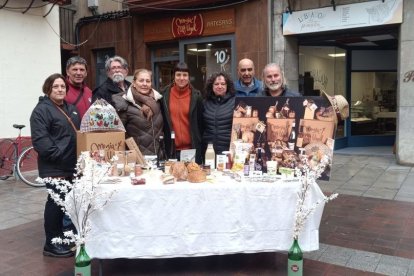 Imatge d’alguns dels més de 30 productors del Menja’t l’Alt Urgell. - C.SANS