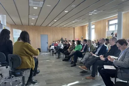 Assistents de la jornada Breakfast4Inno a Lleida. - DIPUTACIÓ DE LLEIDA