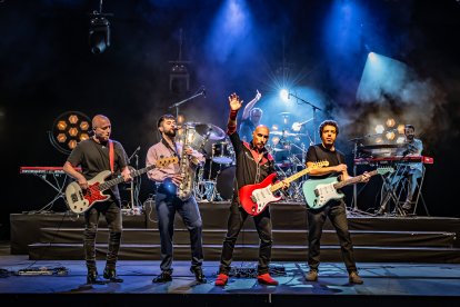 Dire Straits - Brothers in Arms