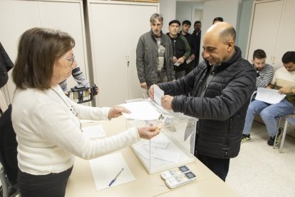 Un punt de votació a Lleida de les eleccions agràries.