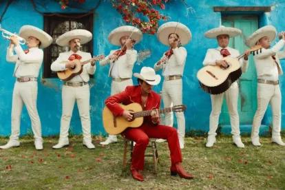 Bruno Mars estrena  àlbum en solitari després d’una dècada d’aturada - B.M.