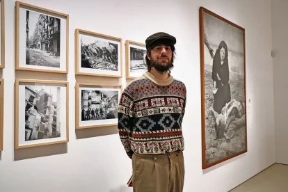 Uclés va conèixer les fotos de Centelles sobre els bombardejos a Lleida. - AMADO FORROLLA