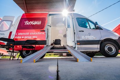 Les oficines mòbils donaran servei a un total de 200 municipis a tot Catalunya